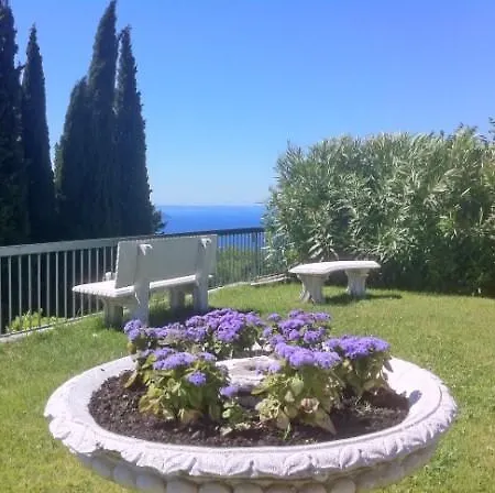 Hotel apartamentowy La Portella