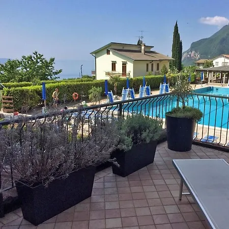 Hotel apartamentowy La Portella 3*